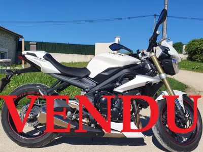 TRIUMPH STREET TRIPLE 2017