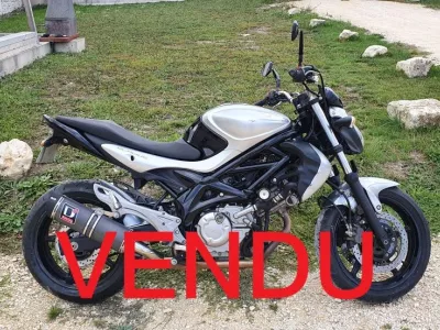 SUZUKI 650 GLADIUS 2012