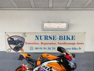 HONDA CBR RR REPSOL 2011