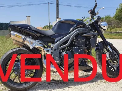 TRIUMPH 1050 SPEED TRIPLE 2010