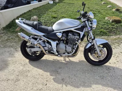 SUZUKI 600 BANDIT 2004
